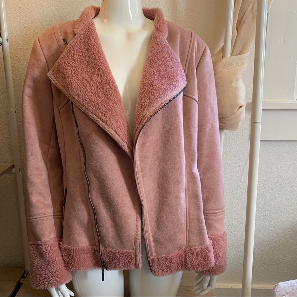 🦩 NWT H by HALSTON pink suede jacket 🦩